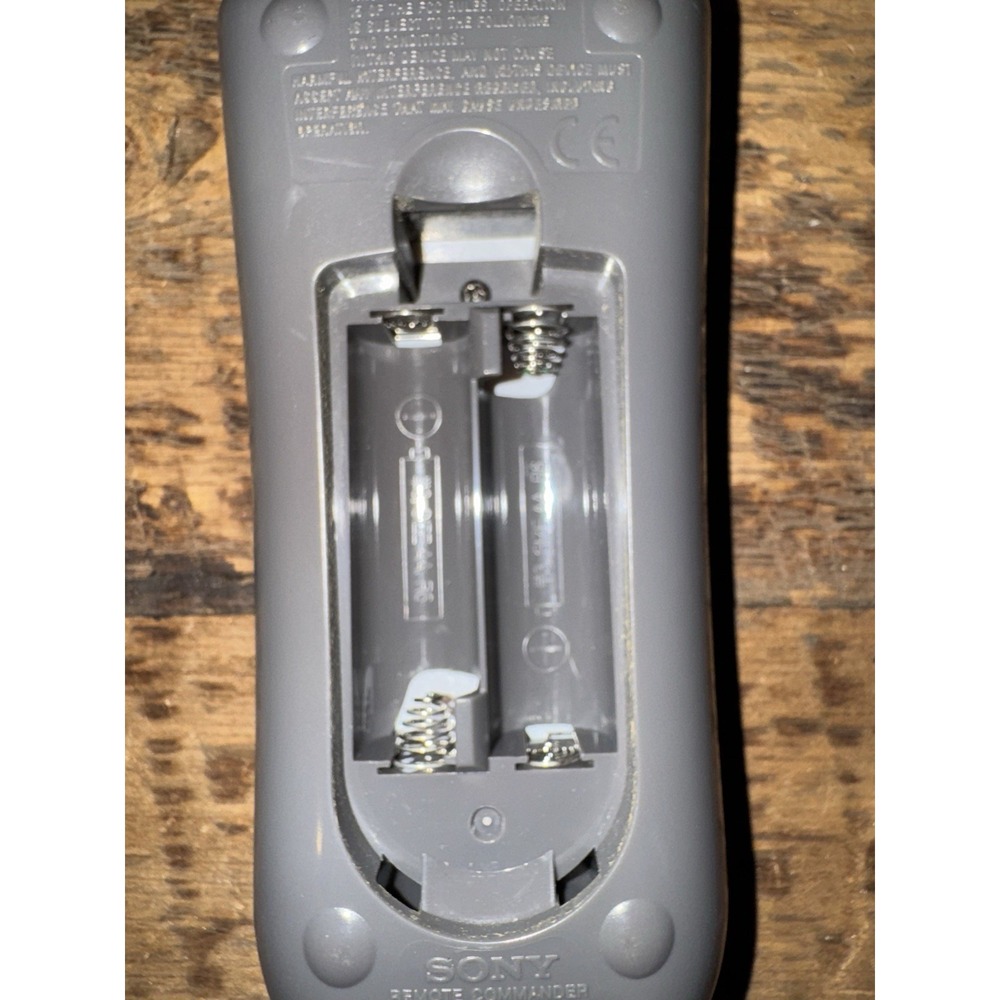Sony Big Button Universal‎ Programmable Remote Control RM-EZ2 - Picture 4 of 4